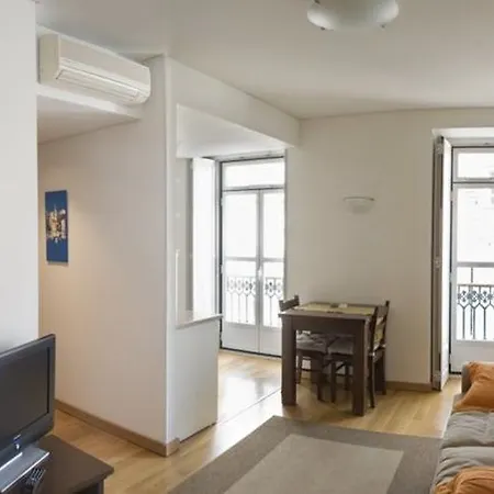 Dream Chiado Apartments-3